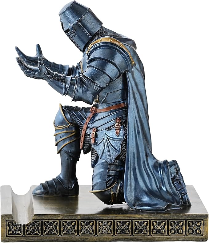 Medieval Templar Vanguard Officer Knight Pen Holder Pen Stand Desk Organizers and Accessories Resin Mobile Phone Stand as Gift for Office and Home Desk Organizer (Blue)
