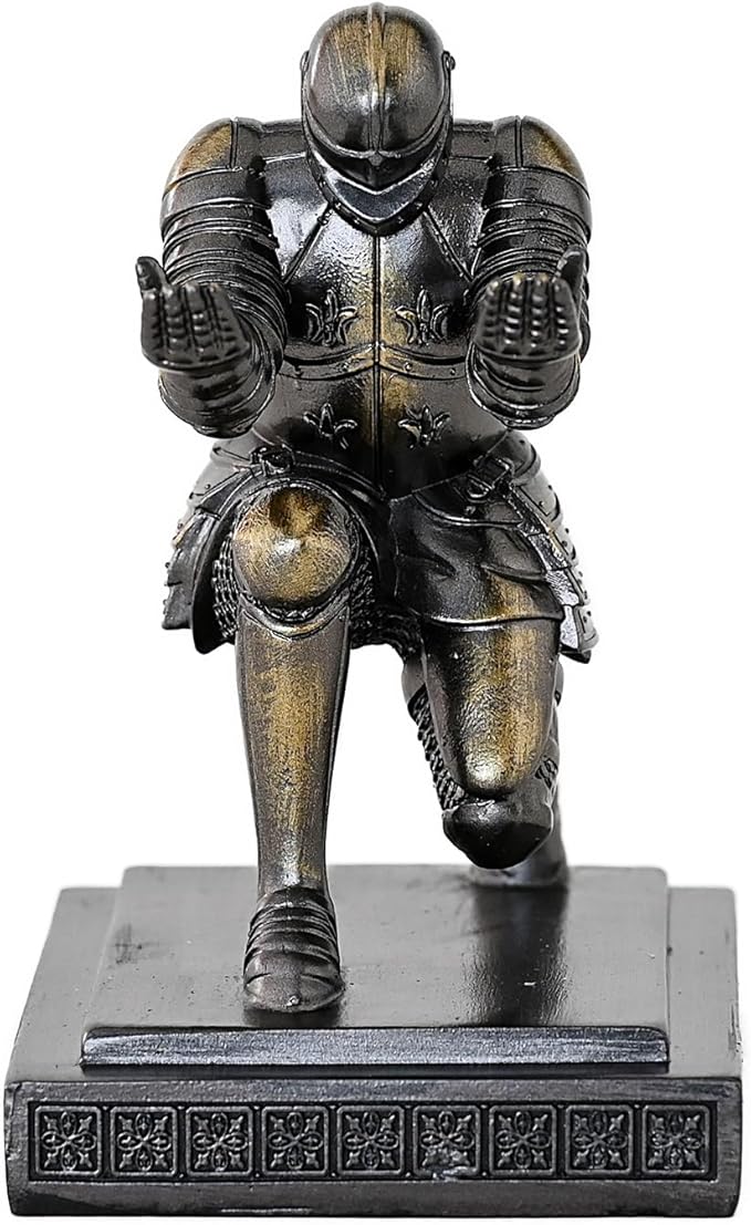 Executive Knight Pen Holder Decorative Resin Pen Holders For Desk Organizer Cool Ornament Gift For Office and Home (Iron)