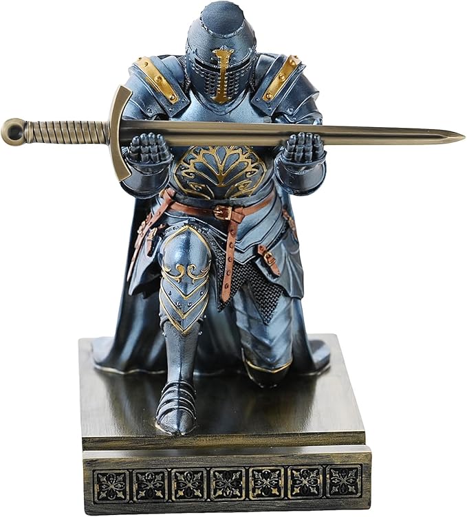Medieval Templar Vanguard Officer Knight Pen Holder Pen Stand Desk Organizers and Accessories Resin Mobile Phone Stand as Gift for Office and Home Desk Organizer (Blue)