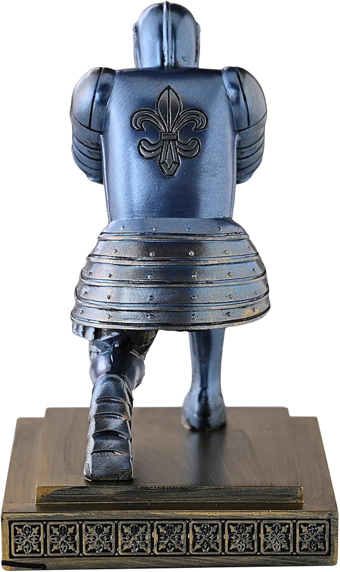 Knight Pen Holder Desk Organizers and Accessories Desk Decor Resin Pen Holder as Gift with a Cool Pen for Office and Home (Blue)